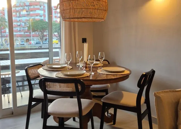 La Casita Bonita - 30M From The Arenal Beach - Private Parking